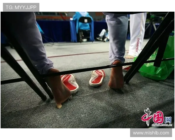 一句 “我还能再翻吗”，让全网泪崩：这个河南姑娘用伤痛书写中国体操精神