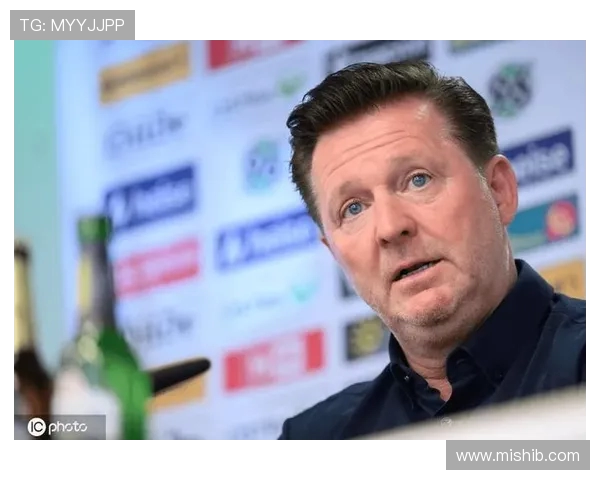 官方:蒂茨回归汉诺威执教 签约两年剑指升级 官方:蒂茨回归汉诺威执教 签约两年剑指升级